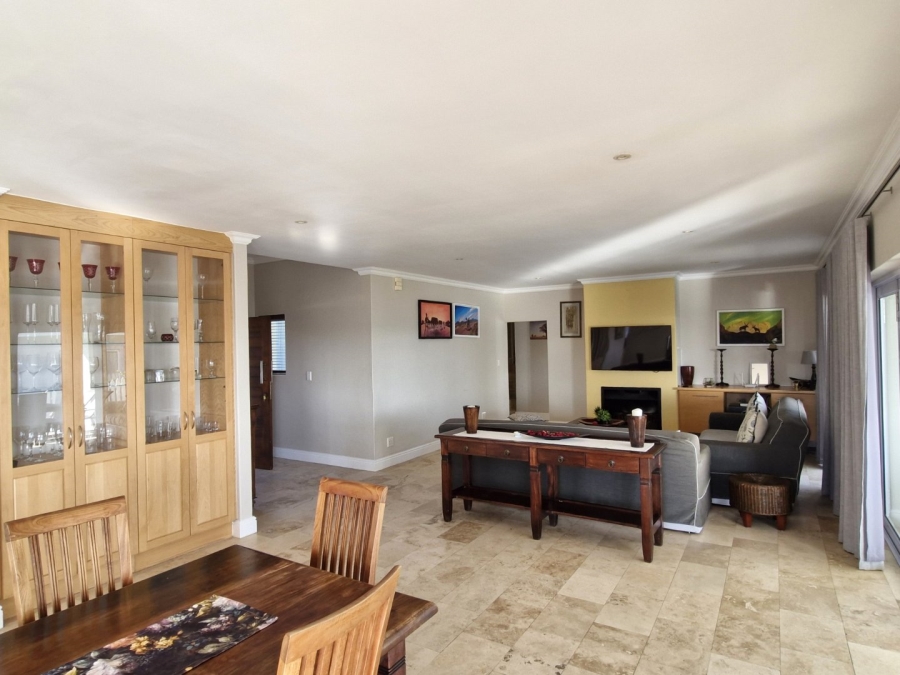 4 Bedroom Property for Sale in Pezula Golf Estate Western Cape